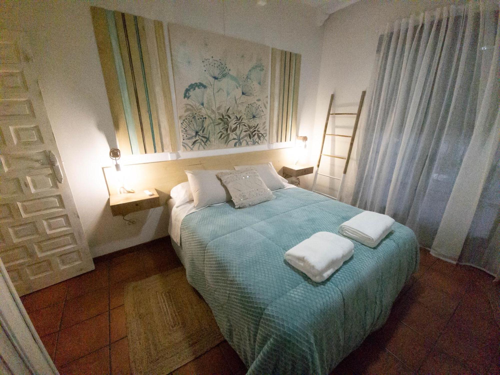 Casa Valdesanmartin - Country House, 10500Sqm, Pool, Paddel & Bbq El Tiemblo Exterior foto